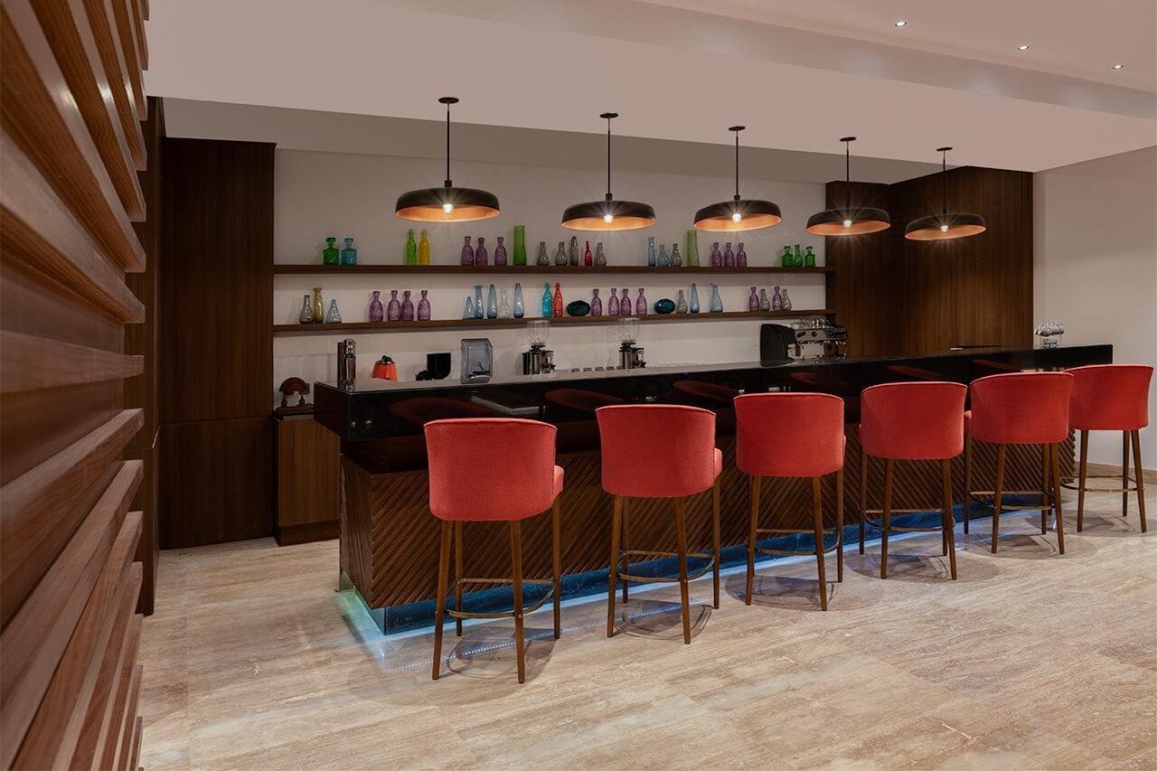 Crystal Inn Hotel - Alamein (Adults Only) エル・アラメイン エクステリア 写真 The bar at the lounge